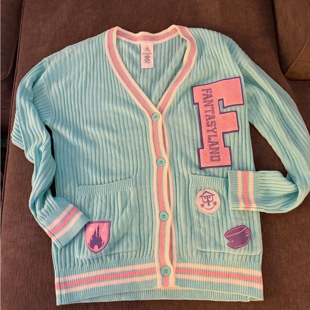 Disney Pastel Aqua & Pink Fantasyland Cardigan Sweater Medium Rare HTF